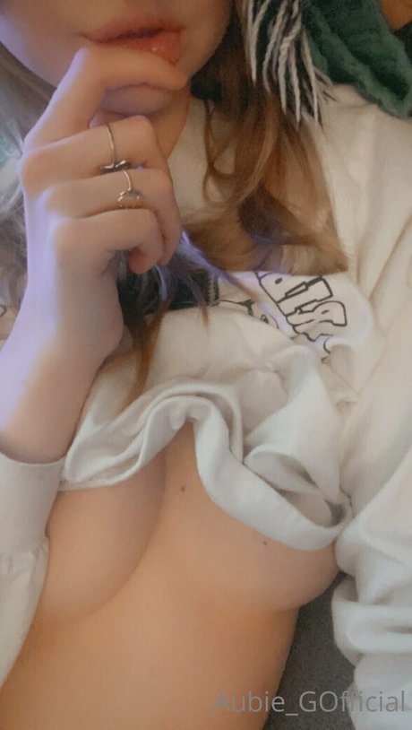 乳首オーガズム オンリーファンズ エロ アーカイブ