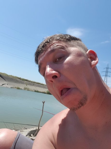 Rosu Andrei Catalin HDスター ギャラリー