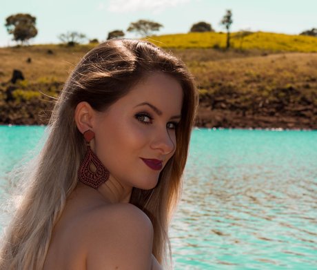 Ana Zalesk スターセックス 画像