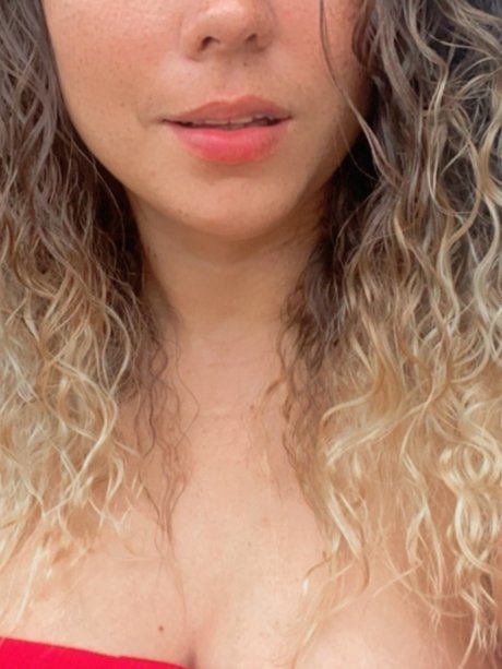 M a Grey ポルノスター セクシー 写真