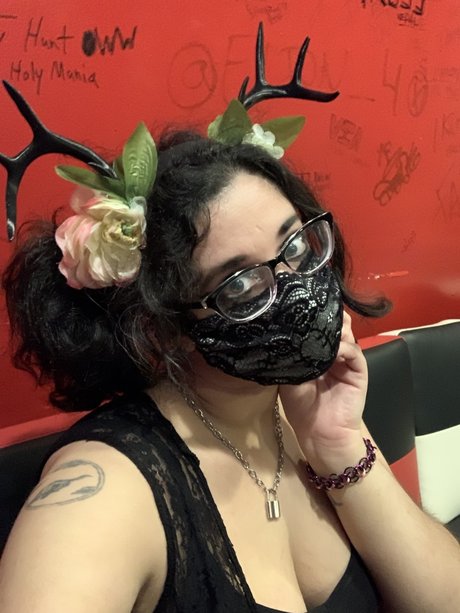 Mia Brujita ホットなスター 画像