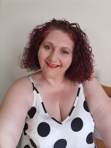 Bella Switch ポルノスター 無料 画像