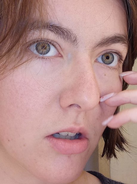 TOP 6 9_ ポルノスター アダルト 画像