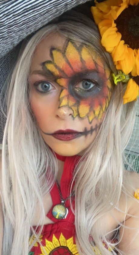 角質の女の子オンリーファンズ 美しい 写真