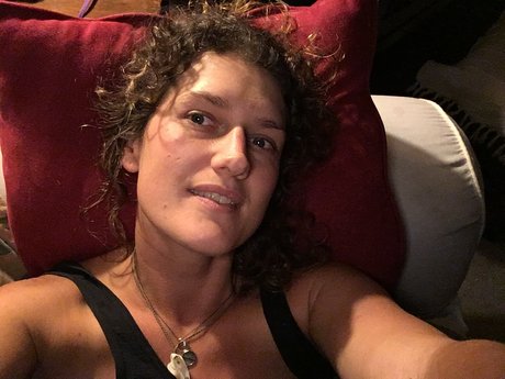 Miss Ces 可愛いモデル 写真