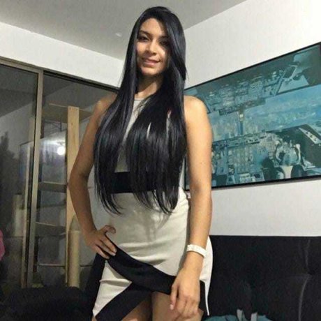 luisika20 スター ヌード アーカイブ