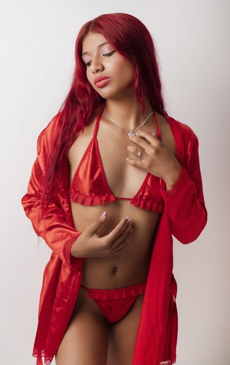 Henao Mariana かわいいスター 写真