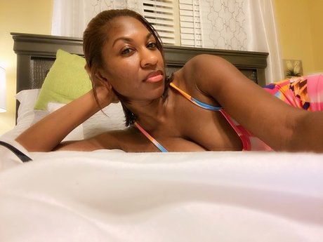 アナルを食べるオンリーファンズ 無料ポルノ ギャラリー