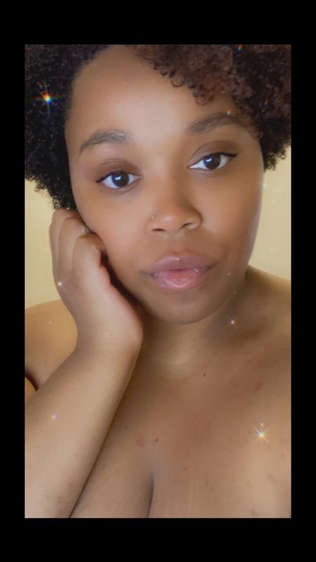 Shaneese 無料モデル 画像