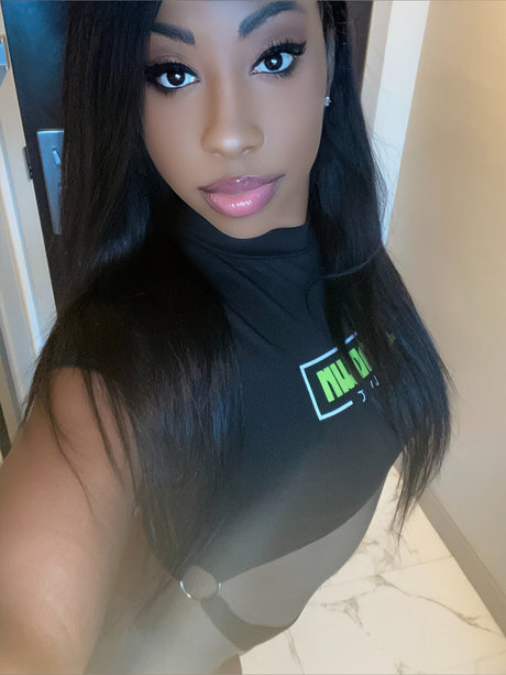 Jesslit_ 独占モデル 写真