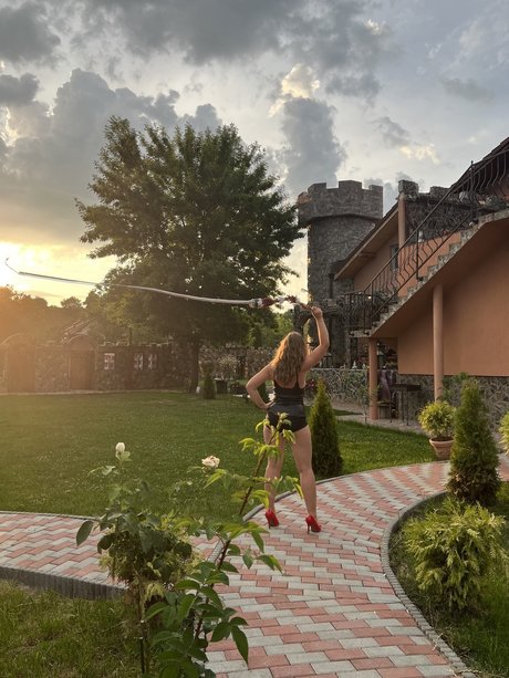 セクシーなブルネットのオンリーファンズ セクシーヌード アーカイブ