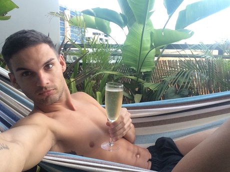 Jaxxx North スター 裸 画像