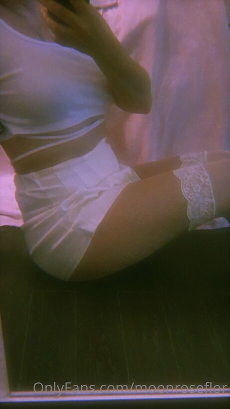 Flor Gala セクシーモデル 写真