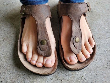 Monroeville feet and toes 最高の女優 画像