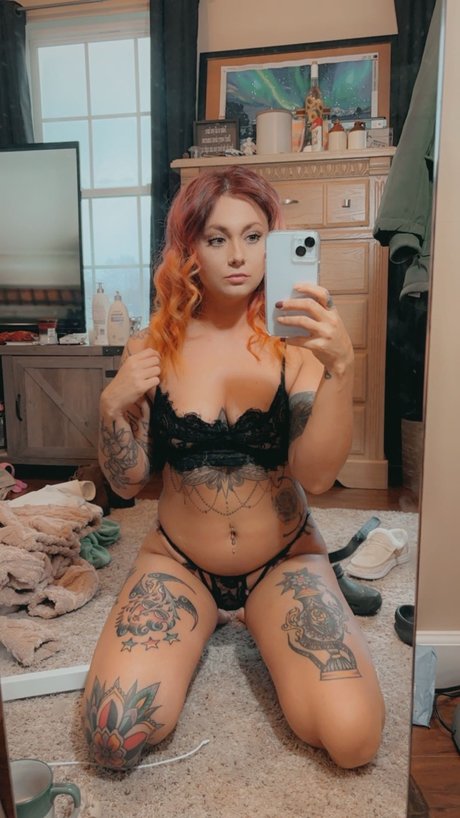 Monday Night Meg_ かわいいポルノスター 写真