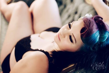 Calliope Quinn 最高の女優 画像