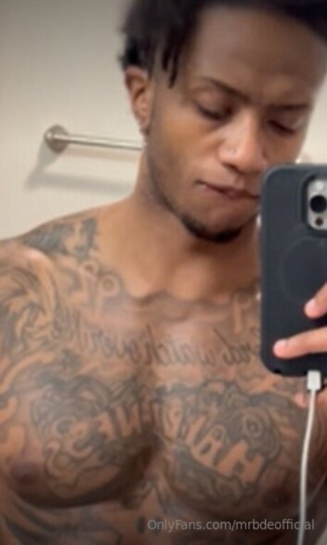 Mr BDE エロティックなポルノスター 写真