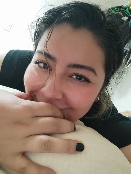 Pilar Campos ポルノモデル 画像