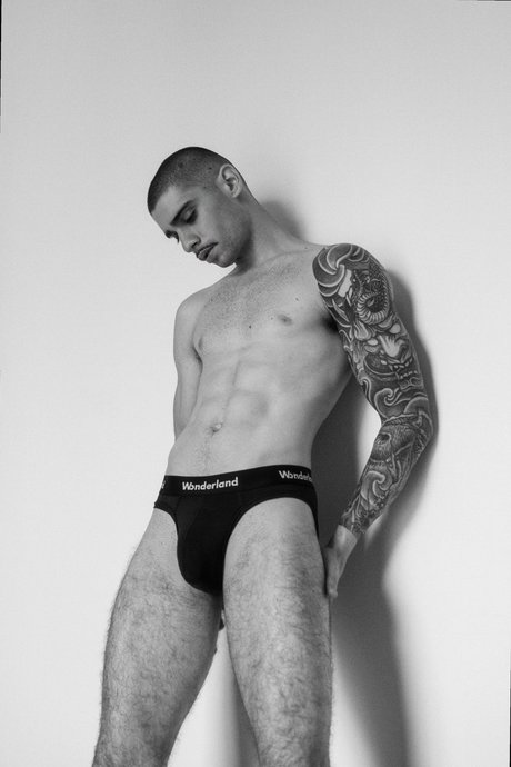 Motorista Matheus 女優 写真