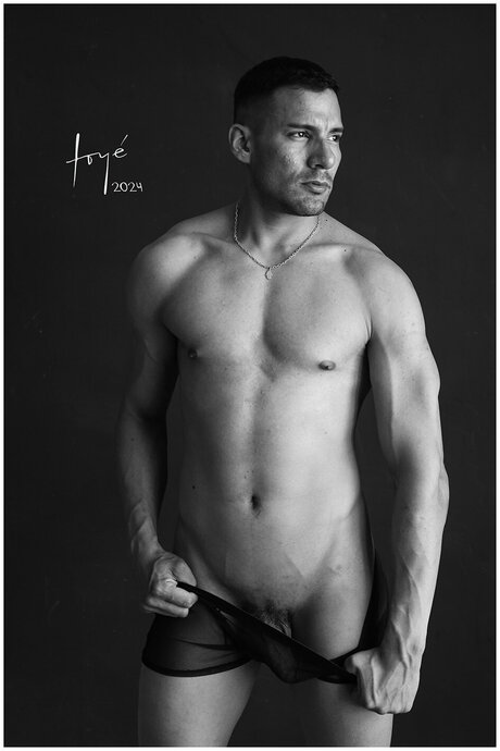 _Male Nude Photography_ 美しいスター 画像