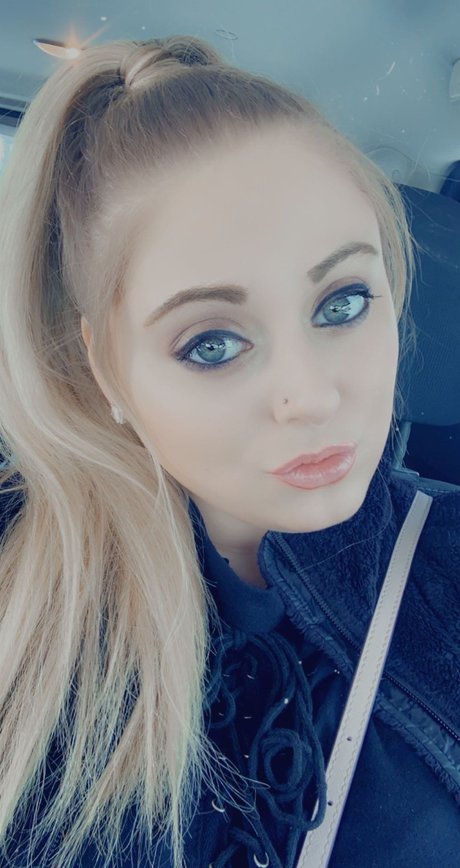 Michelle Jundi 高品質女優 画像