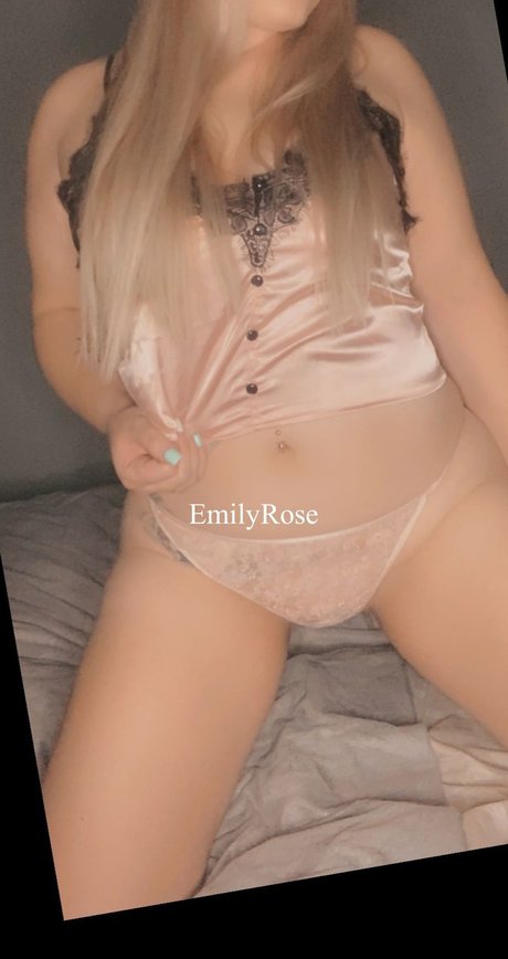 Michelle Jundi トップモデル 画像