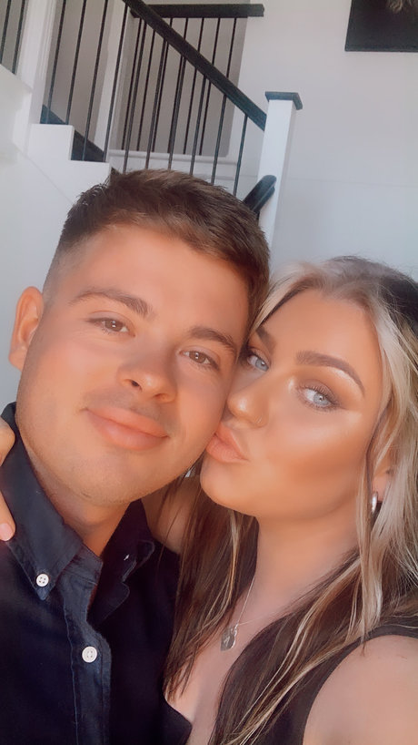 Mr and Mrs H 限定スター ギャラリー