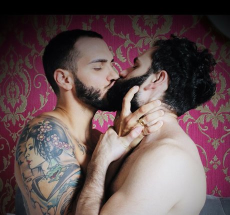 niko azraelfree ポルノスター 写真