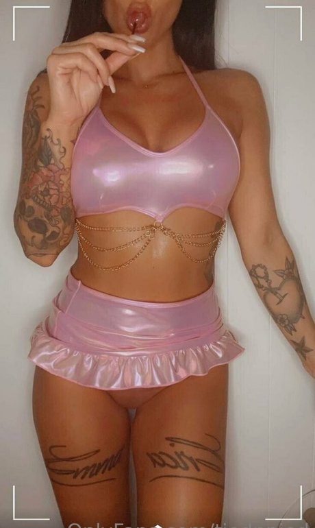 裸の女の子オンリーファンズ 美しいxxx 写真