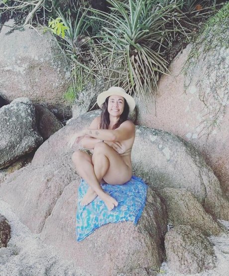 アナル舐めオンリーファンズ エロチック 写真