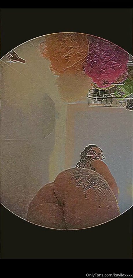 kayllaxxxx ホットなポルノスター 写真