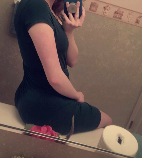 snight827 モデル 写真