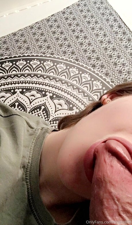 後背位オンリーファンズ セックス 写真