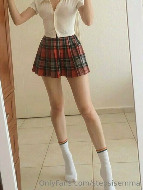 stepsisteremma トップモデル 写真