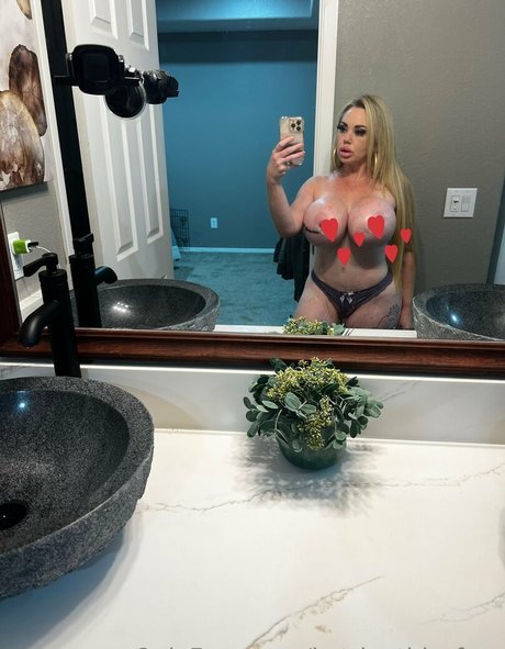 katrinathiccfree セックスモデル 画像