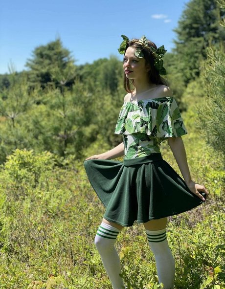 clairebear rawrfree ヌードモデル ギャラリー