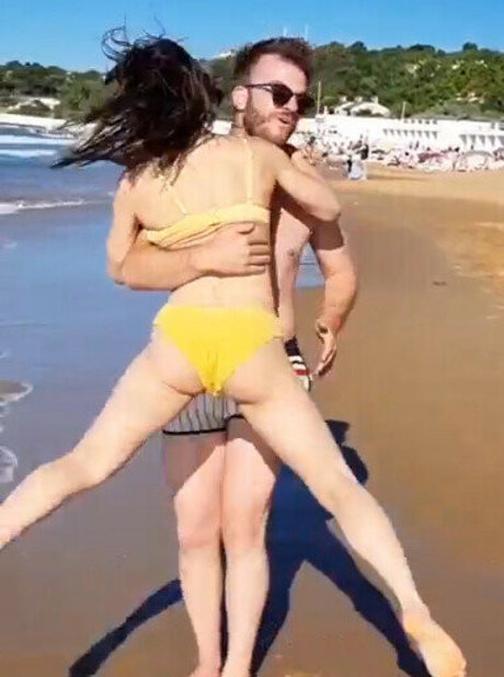 Aysegul Merve Yazici ポルノスター ヌード 画像