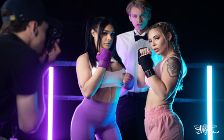 黒人ティーンオンリーファンズ 美しいポルノ アーカイブ