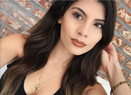 Joepusher アダルトモデル 写真