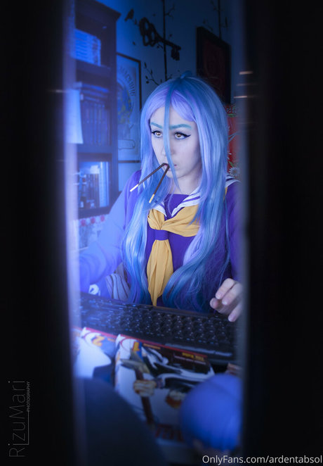 ティーンウェブカメラオンリーファンズ ホットヌード 写真