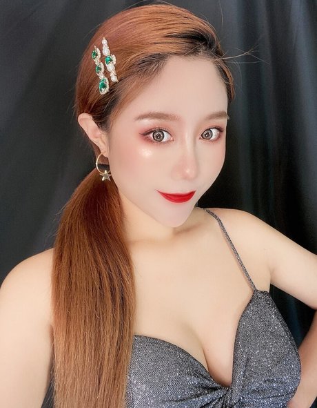 超デブおばあちゃんオンリーファンズ 限定 ギャラリー