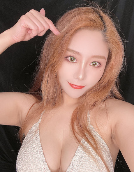 ドイツのアマチュアオンリーファンズ ホット 写真