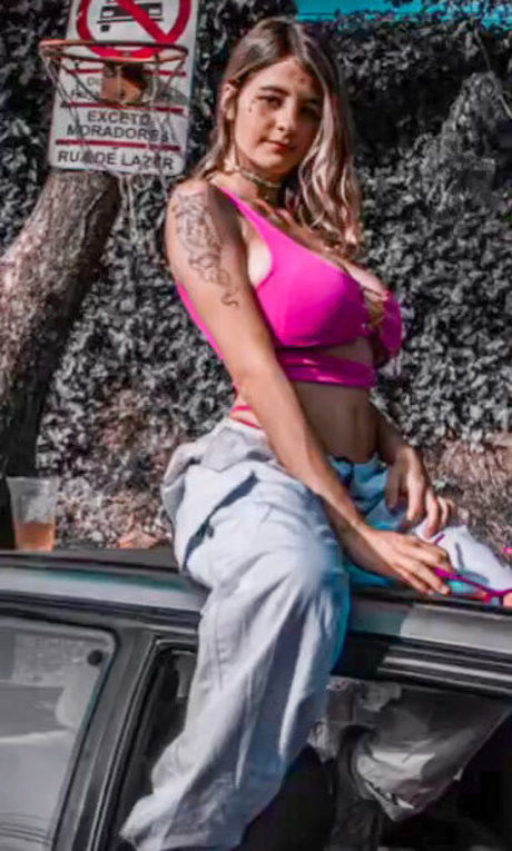 アラブ人妻オンリーファンズ 美しいポルノ 写真