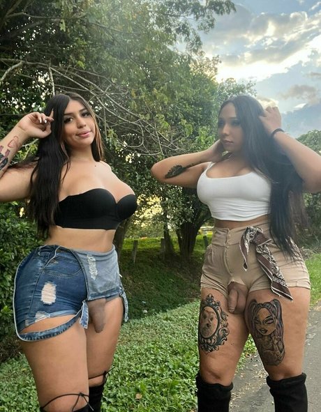 girl hotbicth アートスター ギャラリー