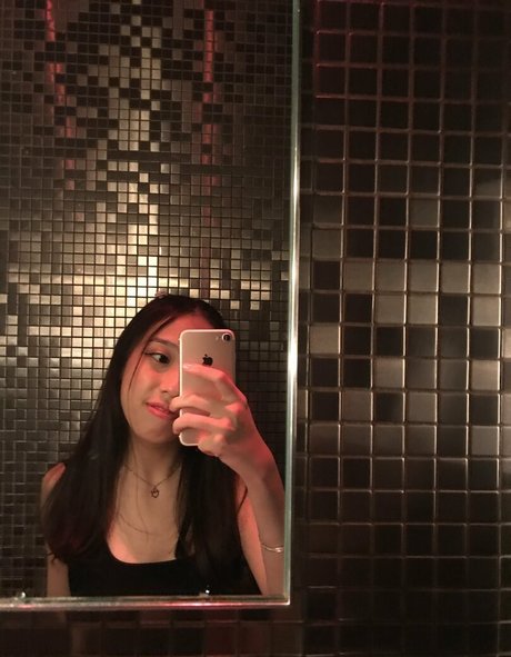 フィットネスコーチオンリーファンズ アダルト 写真