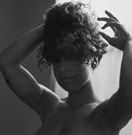 chelly pop 完璧なポルノスター ギャラリー