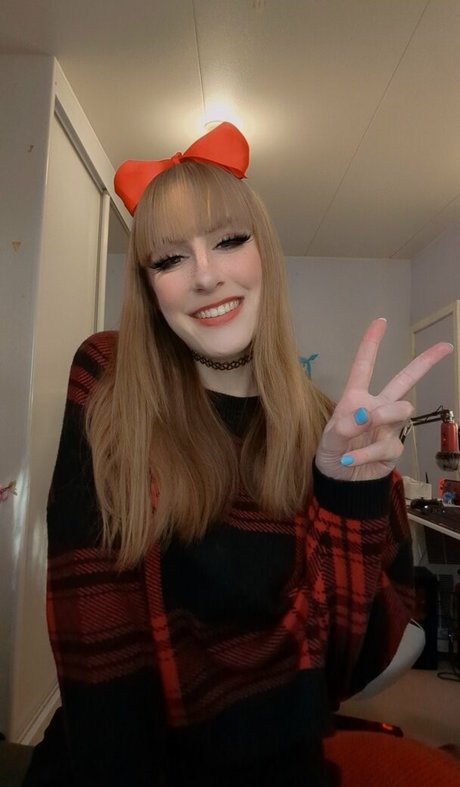 RaeRaeSenpai 女優 写真