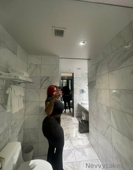 Nevvycakes ポルノスター 美しい 写真