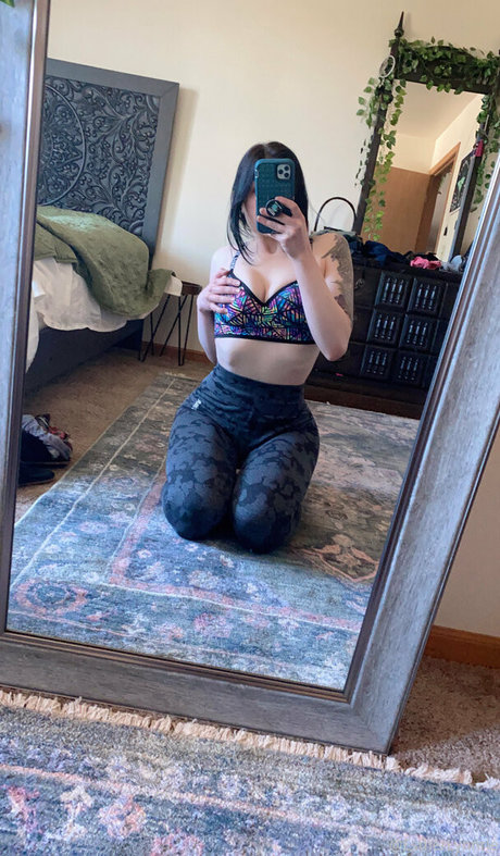 黒檀BDSMオンリーファンズ セックス 画像