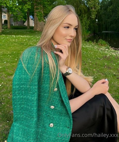 陸軍の熟女オンリーファンズ ポルノ 画像